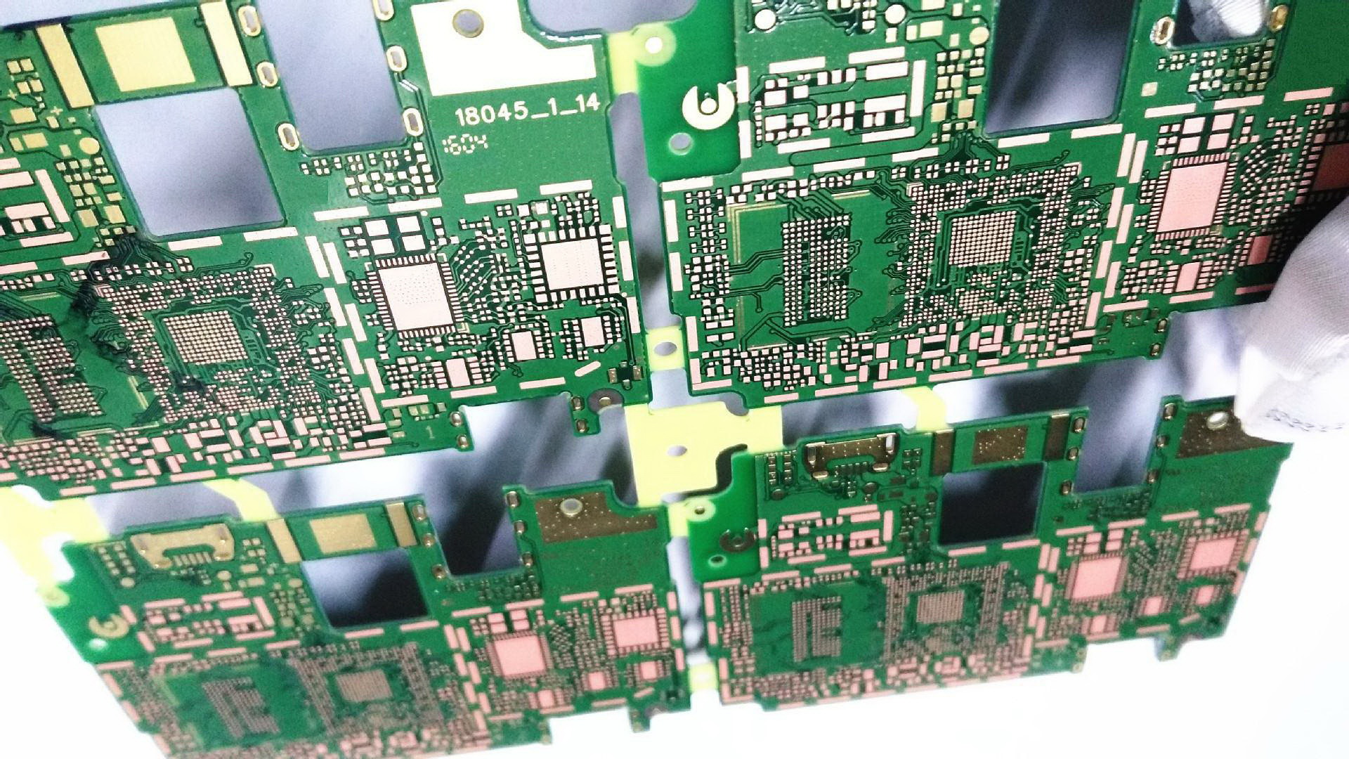 多層次感受PCB板內部結構，原來長這樣！